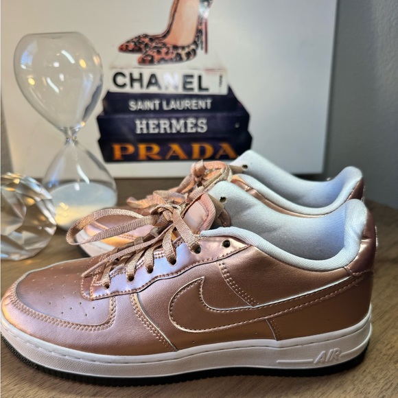 Nike Air Force ones Pink/Champaign size 5.5 women - Picture 3 of 4